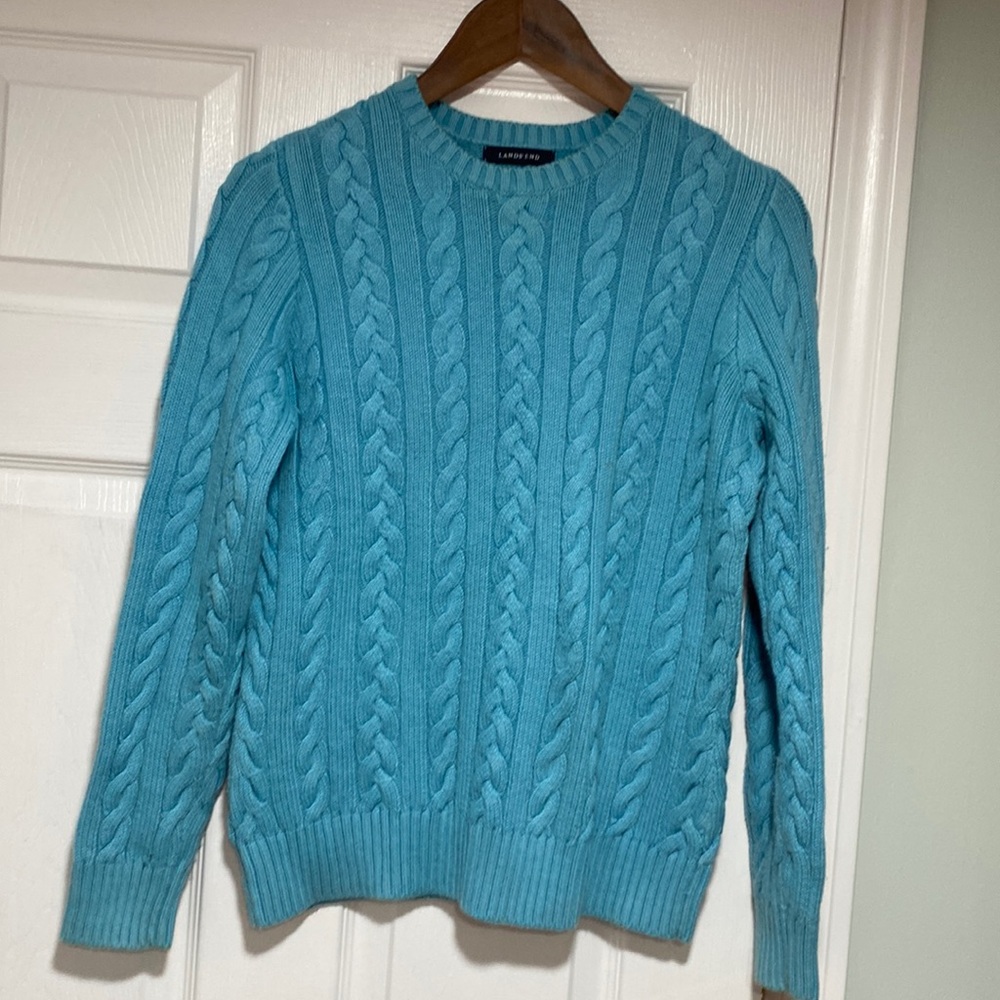 Sweater M